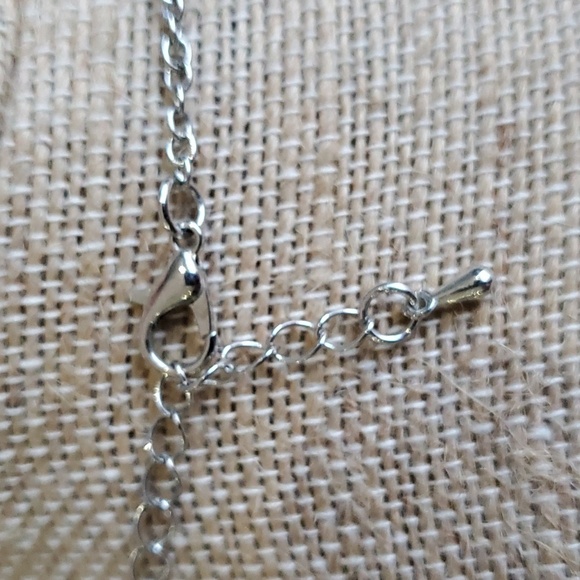 22 INCH TEARDROP PENDANT NECKLACE SILVER TONE SCENT DIFFUSER AROMA WATER DROP - Picture 6 of 8